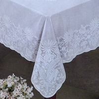 Скатерть ПВХ EMBOSSED 137x180см белая арт.С302 (12/48)